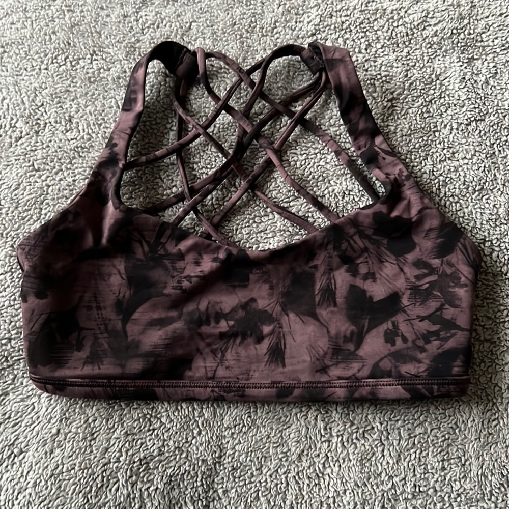 Lululemon Sports Bra